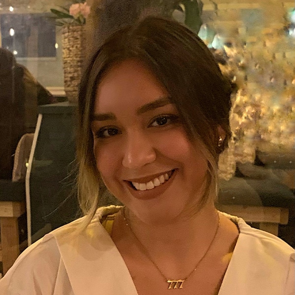Headshot of Camila Encinas